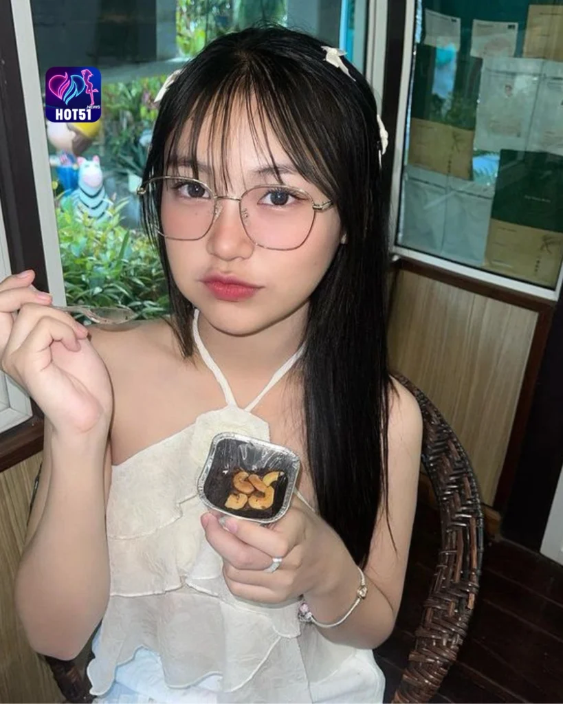 Hot51 Live APK Trending Live Stream App in Indonesia